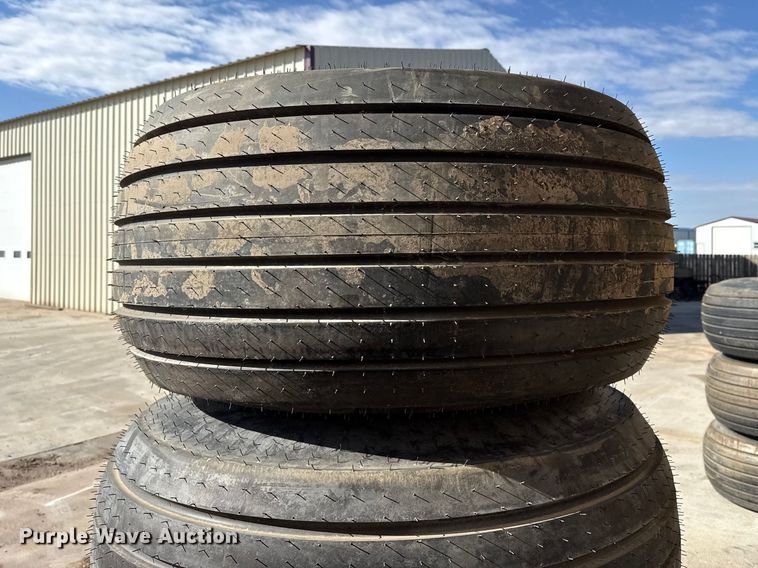 image for item DZ5225 (4) tires and wheels