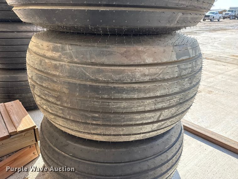 image for item DZ5226 (4) tires and wheels