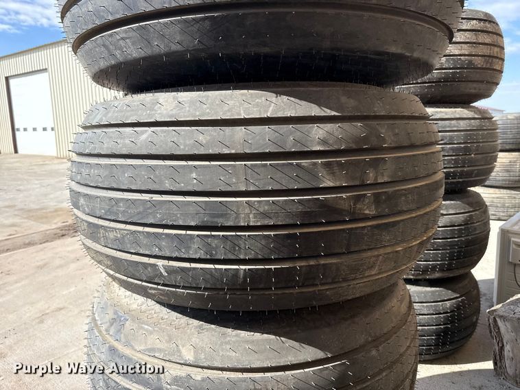 image for item DZ5226 (4) tires and wheels