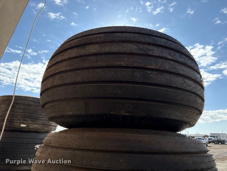 image for item DZ5227 (4) tires and wheels