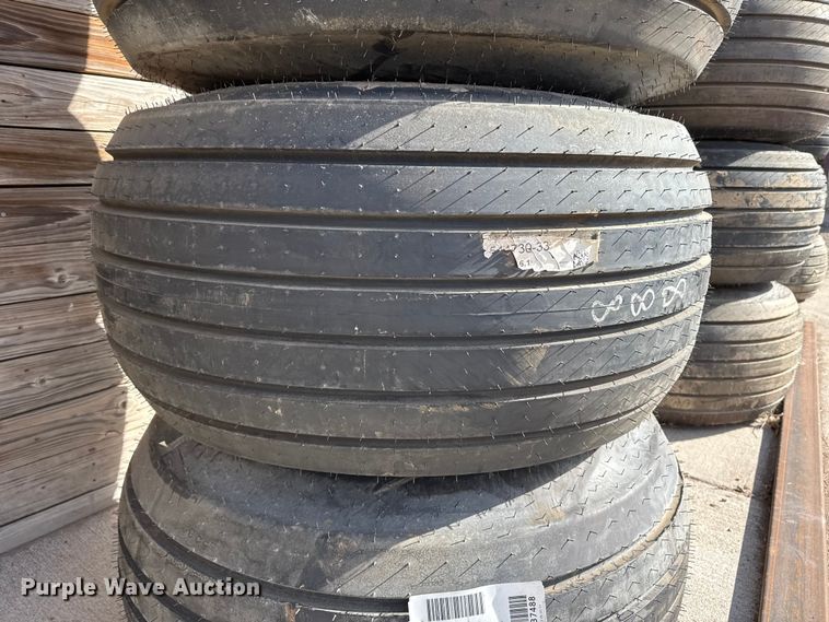 image for item DZ5228 (4) tires and wheels