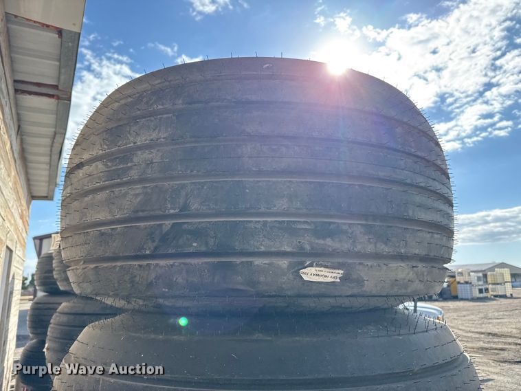 image for item DZ5228 (4) tires and wheels