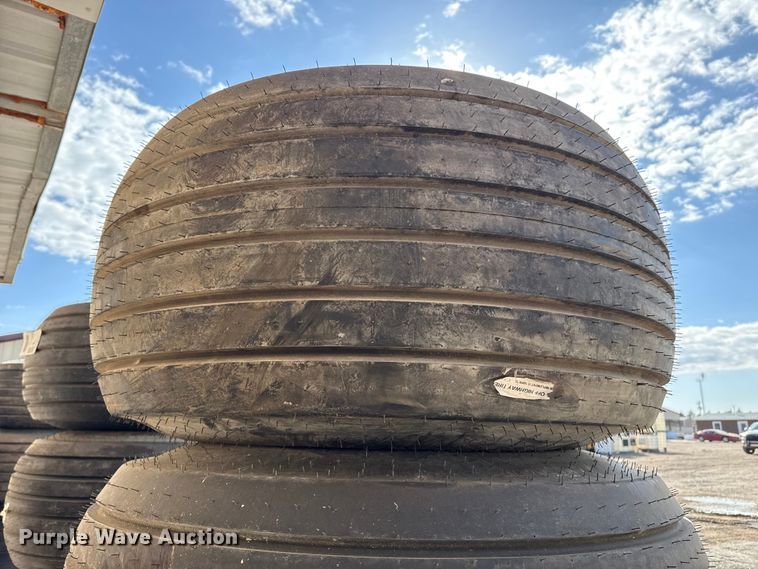 image for item DZ5228 (4) tires and wheels