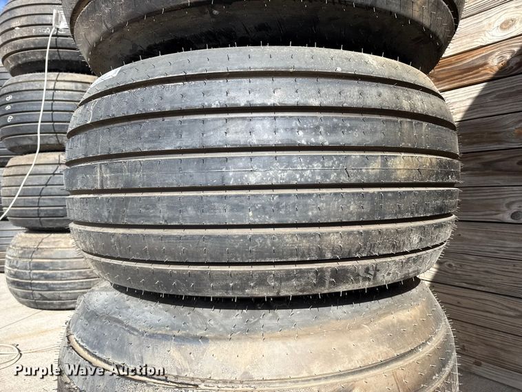 image for item DZ5228 (4) tires and wheels