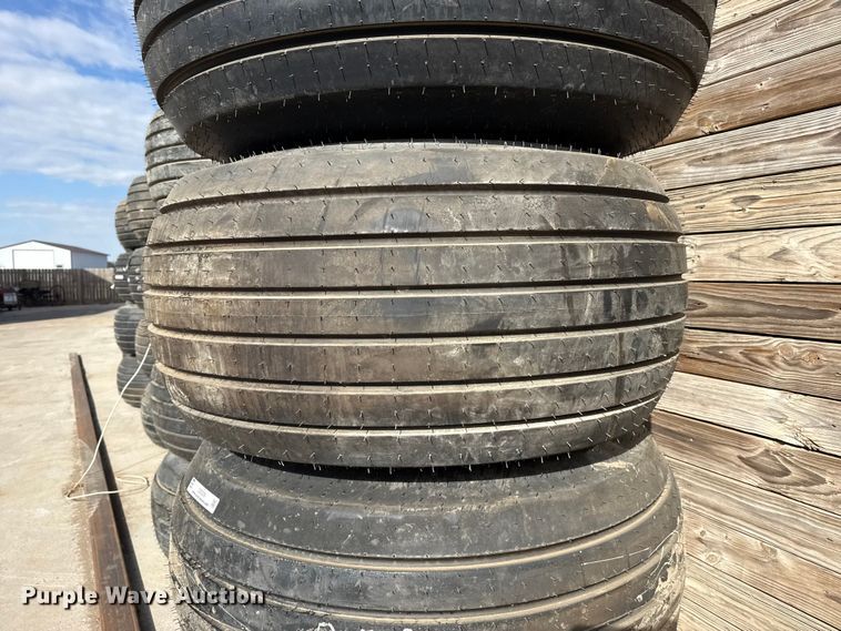 image for item DZ5229 (4) tires and wheels