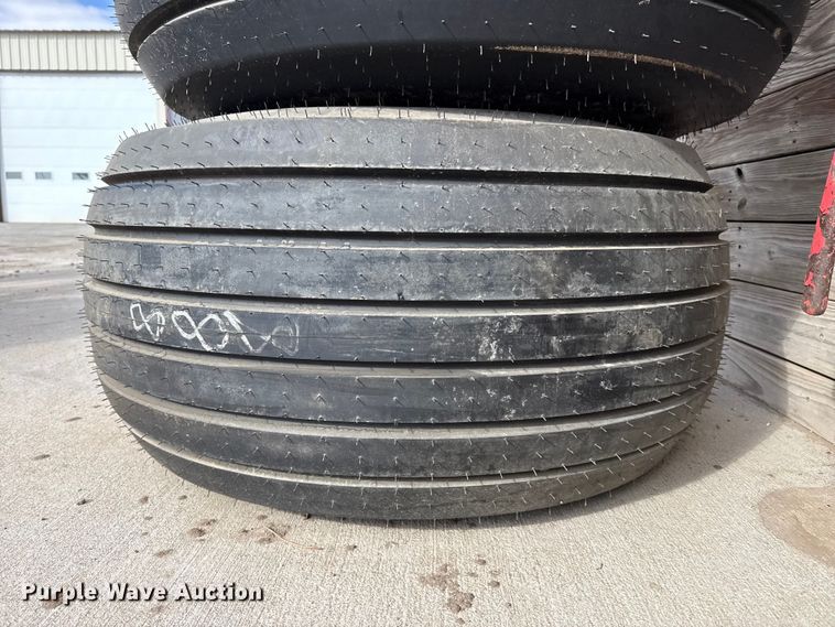 image for item DZ5230 (4) tires and wheels