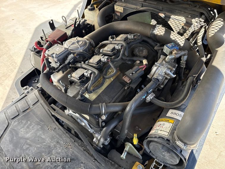 image for item DZ5234 Yale GLC040SVSVXNESE082 forklift