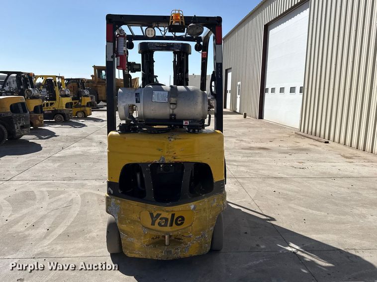 image for item DZ5236 Yale GLC050VXNEAE085 forklift