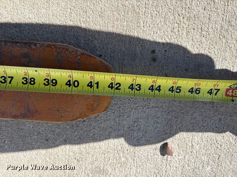 image for item DZ5236 Yale GLC050VXNEAE085 forklift