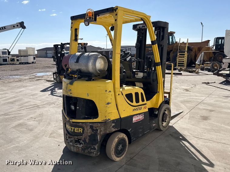 image for item DZ5237 Hyster S50FT forklift