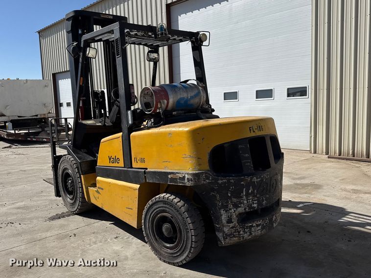 image for item DZ5239 Yale GLP120MJNGBE108 forklift