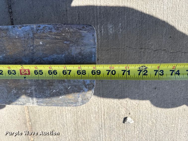 image for item DZ5239 Yale GLP120MJNGBE108 forklift