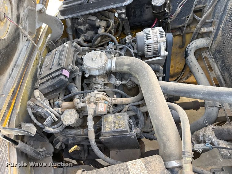 image for item DZ5239 Yale GLP120MJNGBE108 forklift