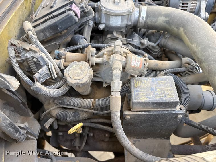 image for item DZ5239 Yale GLP120MJNGBE108 forklift