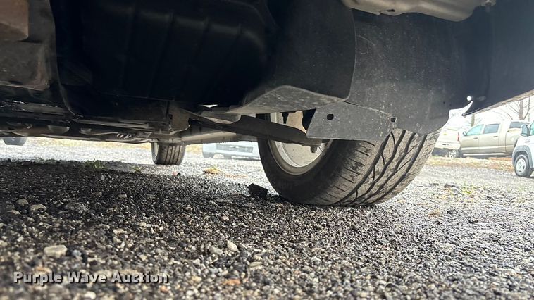 image for item EA4470 2013 Chrysler 200 