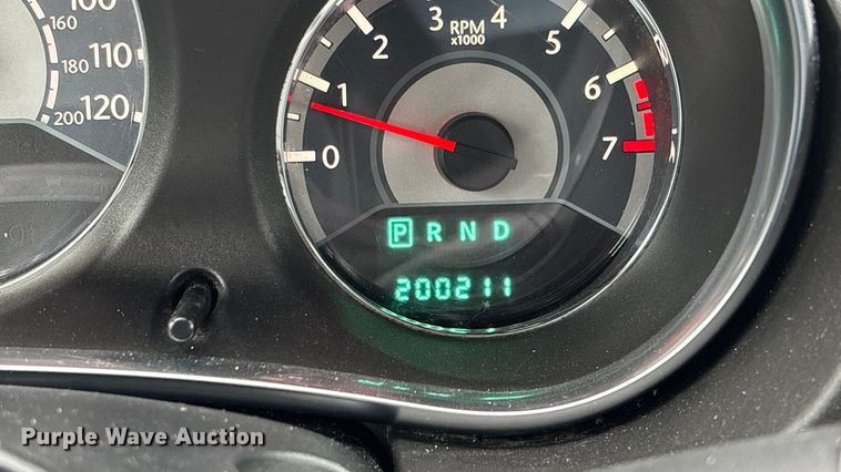 image for item EA4470 2013 Chrysler 200 