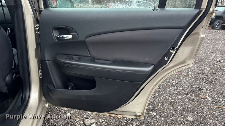 image for item EA4470 2013 Chrysler 200 