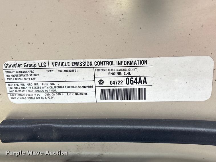 image for item EA4470 2013 Chrysler 200 