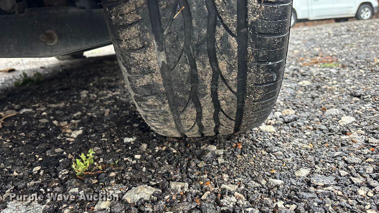 image for item EA4470 2013 Chrysler 200 