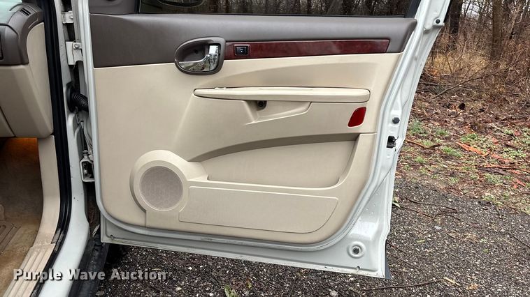 image for item EA4472 2006 Buick Rendezvous SUV