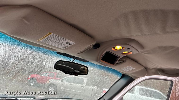 image for item EA4475 2005 GMC Sierra 1500 Crew Cab pickup truck