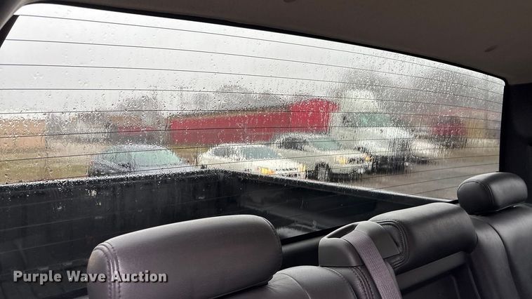 image for item EA4475 2005 GMC Sierra 1500 Crew Cab pickup truck