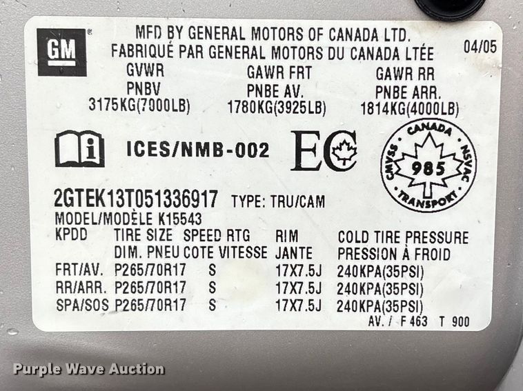 image for item EA4475 2005 GMC Sierra 1500 Crew Cab pickup truck