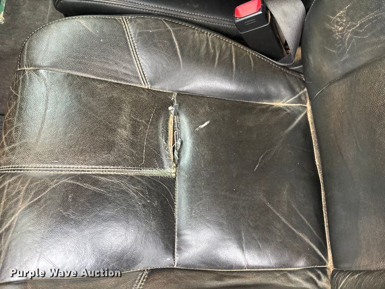 image for item EA4476 2013 Chevrolet Silverado 1500 Ext. Cab pickup truck