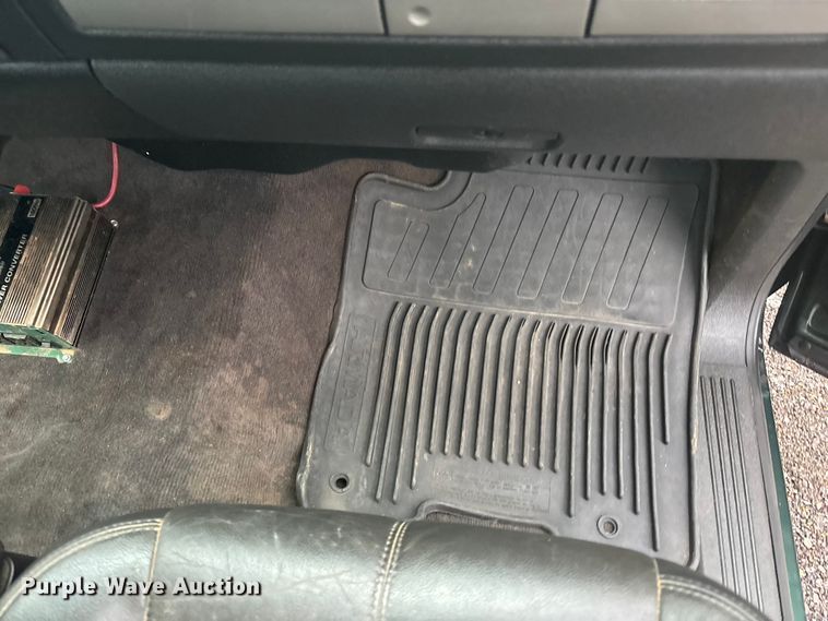 image for item EA4476 2013 Chevrolet Silverado 1500 Ext. Cab pickup truck