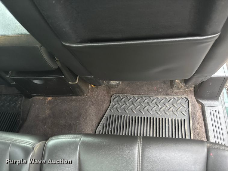 image for item EA4476 2013 Chevrolet Silverado 1500 Ext. Cab pickup truck