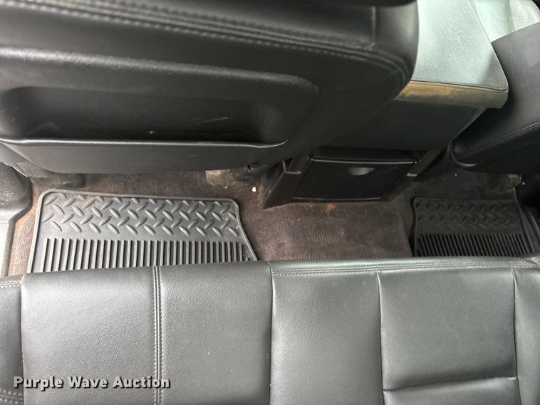 image for item EA4476 2013 Chevrolet Silverado 1500 Ext. Cab pickup truck