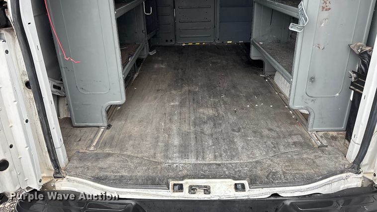 image for item EA4477 2016 GMC Savana G2500 van
