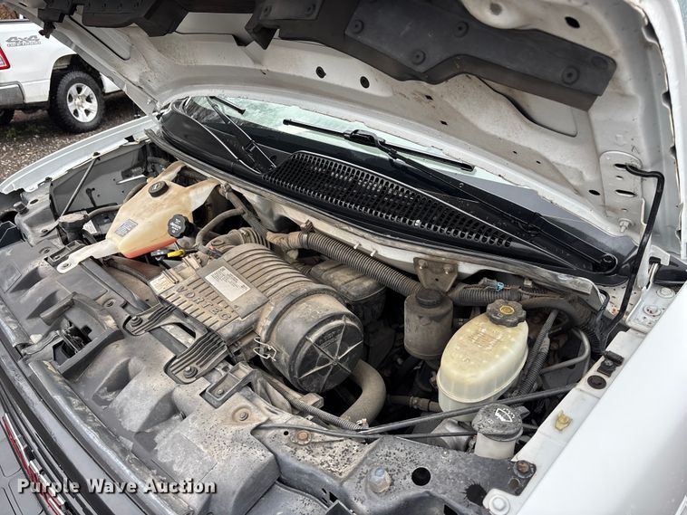 image for item EA4477 2016 GMC Savana G2500 van
