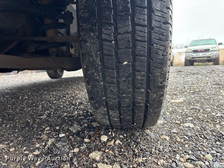 image for item EA4477 2016 GMC Savana G2500 van