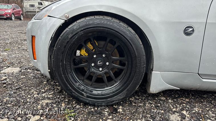 image for item EA4478 2004 Nissan 350Z convertible