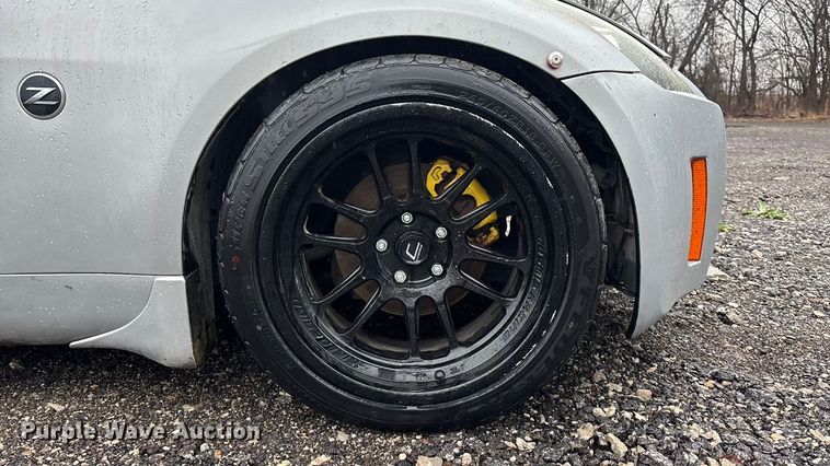 image for item EA4478 2004 Nissan 350Z convertible