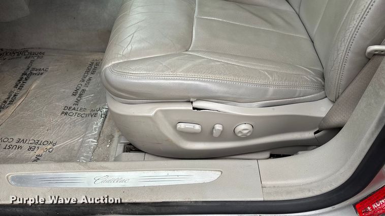 image for item EA4479 2007 Cadillac DTS 