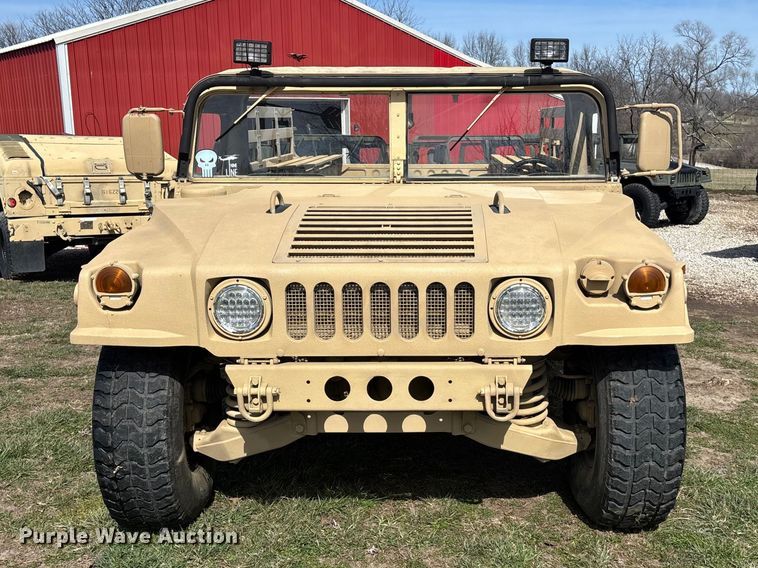 image for item EA4566 2007 AM General M1097R1 SUV