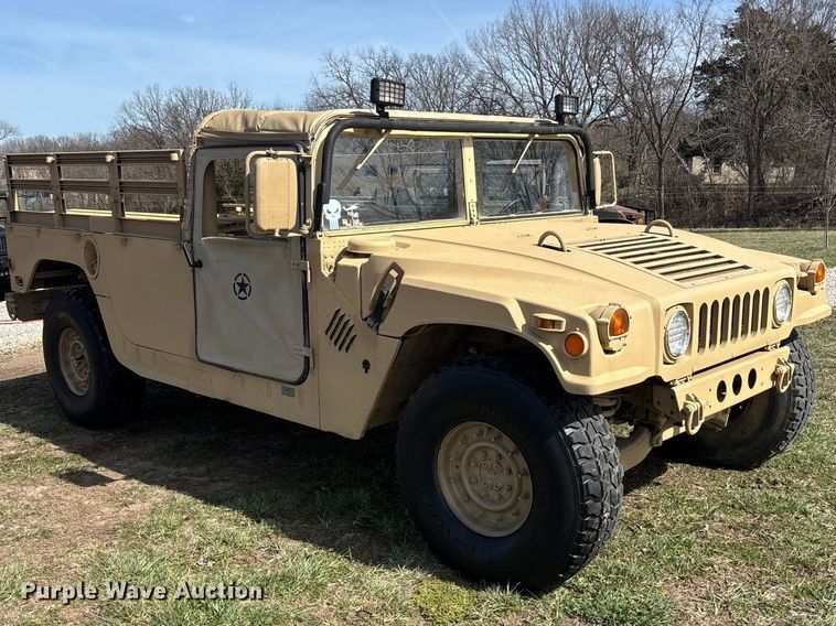 image for item EA4566 2007 AM General M1097R1 SUV