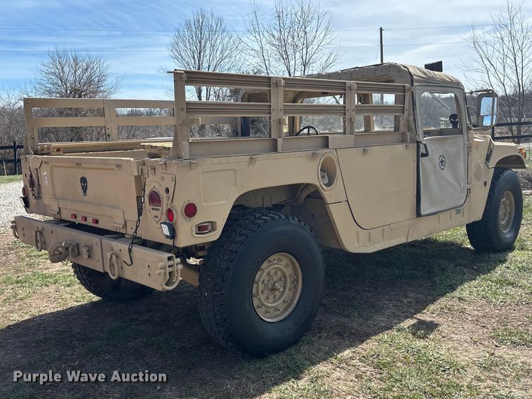 image for item EA4566 2007 AM General M1097R1 SUV