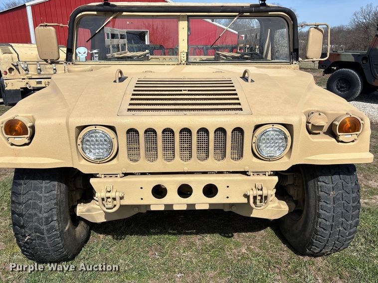 image for item EA4566 2007 AM General M1097R1 SUV