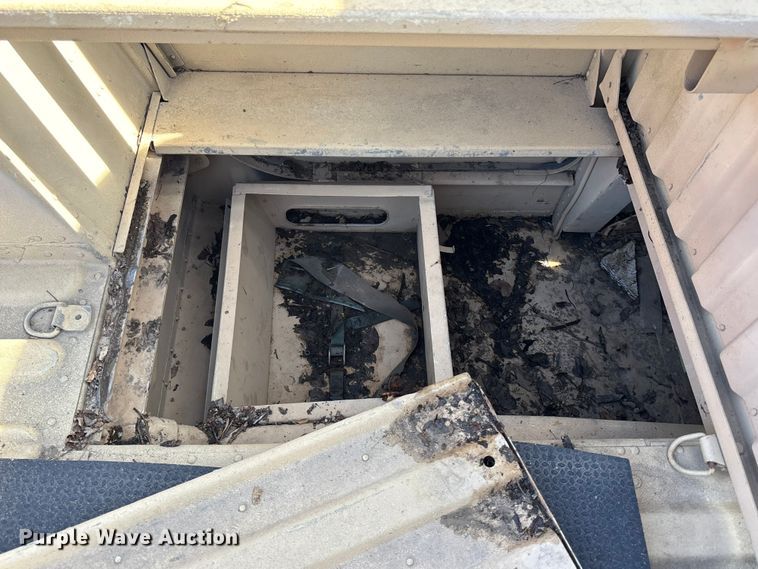 image for item EA4566 2007 AM General M1097R1 SUV