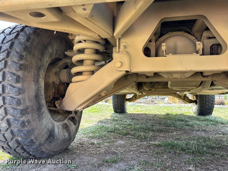 image for item EA4566 2007 AM General M1097R1 SUV