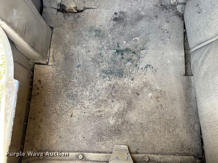 image for item EA4566 2007 AM General M1097R1 SUV