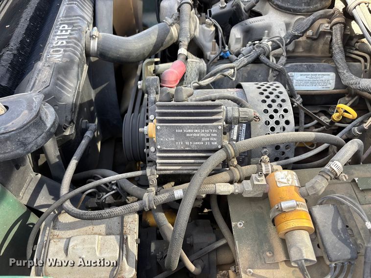 image for item EA4566 2007 AM General M1097R1 SUV