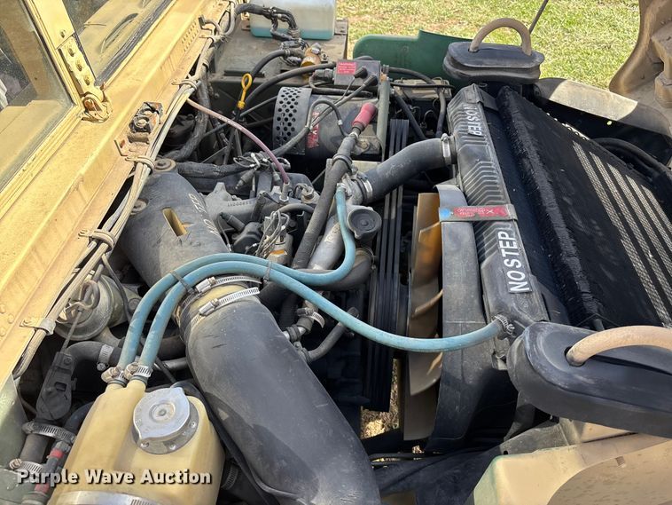 image for item EA4566 2007 AM General M1097R1 SUV