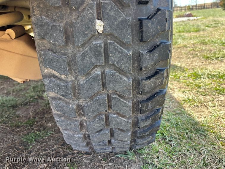 image for item EA4566 2007 AM General M1097R1 SUV