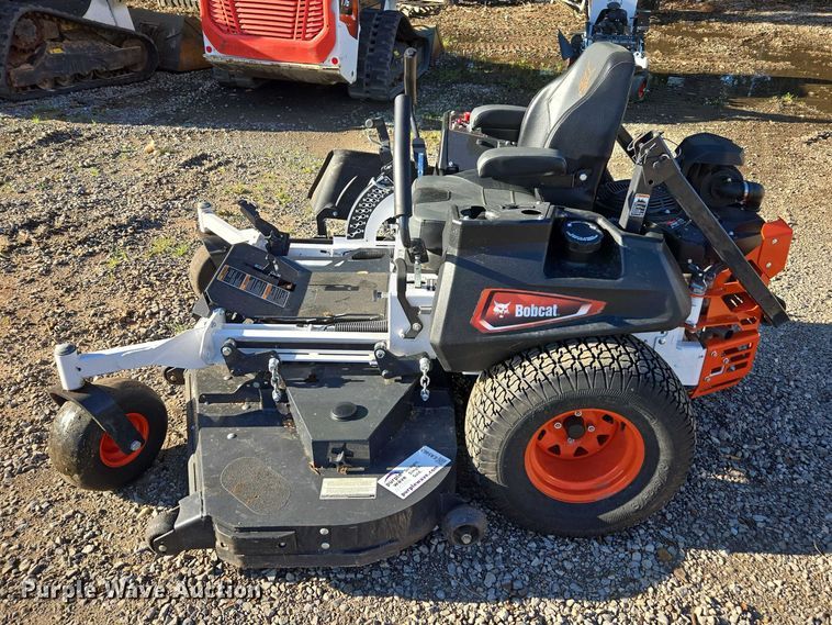 image for item EA5463 2004 Bobcat ZT7000 ZTR lawn mower