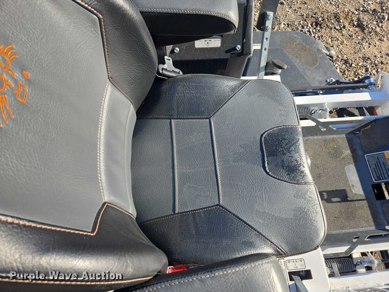 image for item EA5463 2004 Bobcat ZT7000 ZTR lawn mower