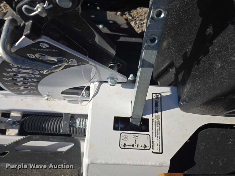 image for item EA5463 2004 Bobcat ZT7000 ZTR lawn mower